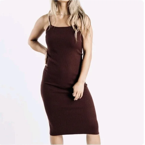 princess polly baby blue dress LULULEMON FIT REVIEW: REJUVENATE WRAP TRANSFORMATIONAL, STILL MOVEMENT WRAP  AND DAY TRIPPER DRESS main image 0